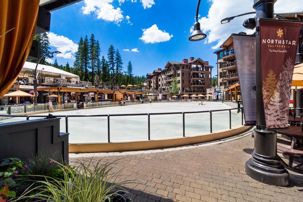 Ski View Ski-In Ski-Out Hotel Тръки Екстериор снимка
